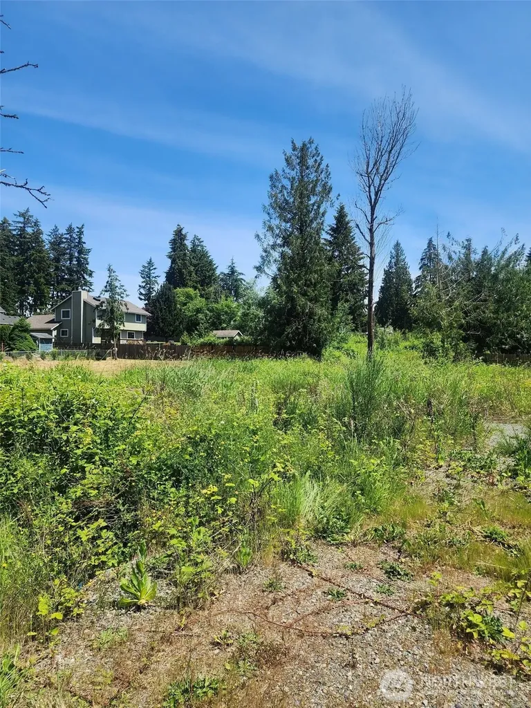 376 47th Avenue S Auburn WA 98001