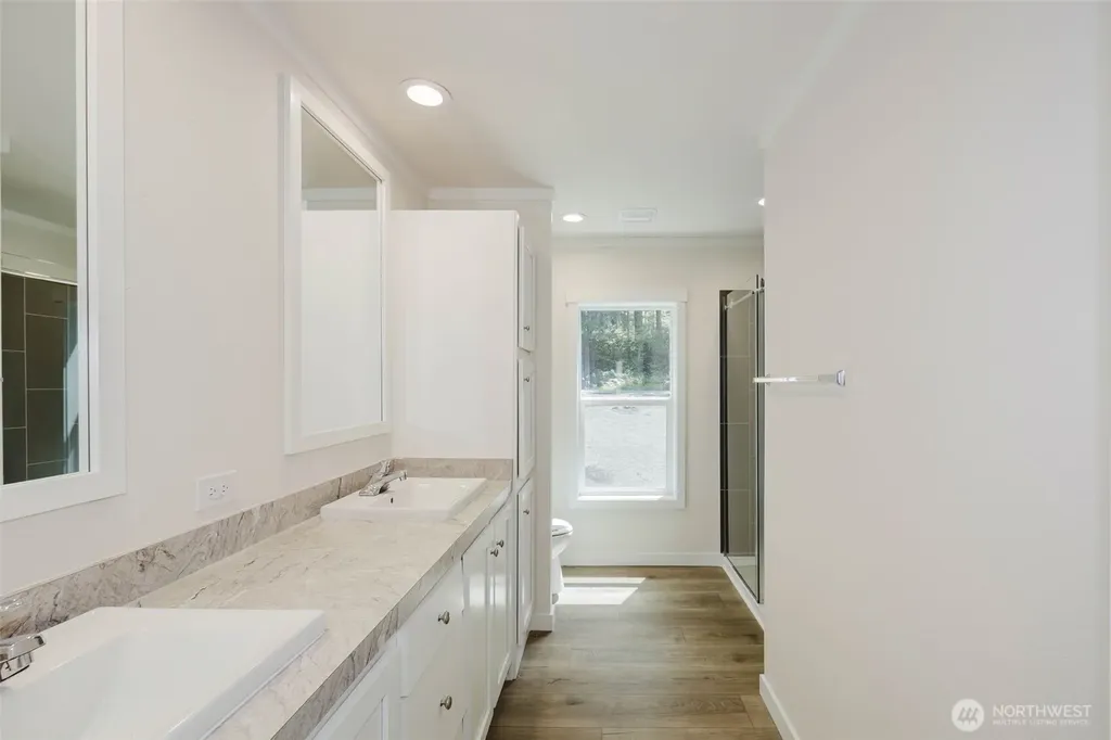 401 E Trails End Drive Belfair WA 98528