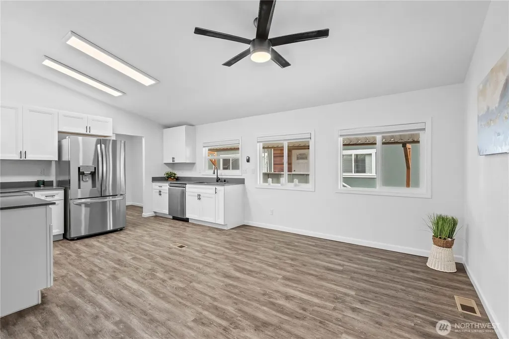 15410 SE 272nd Street Kent WA 98042