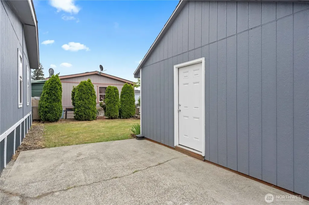 15410 SE 272nd Street Kent WA 98042