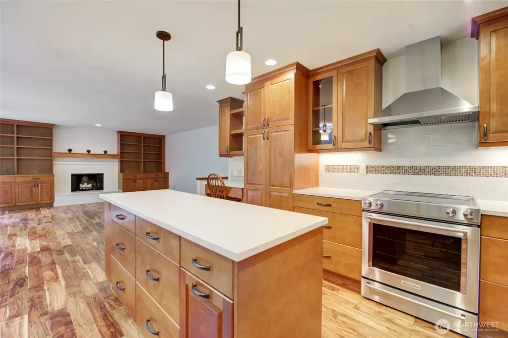 3620 169th Avenue NE Bellevue WA 98008
