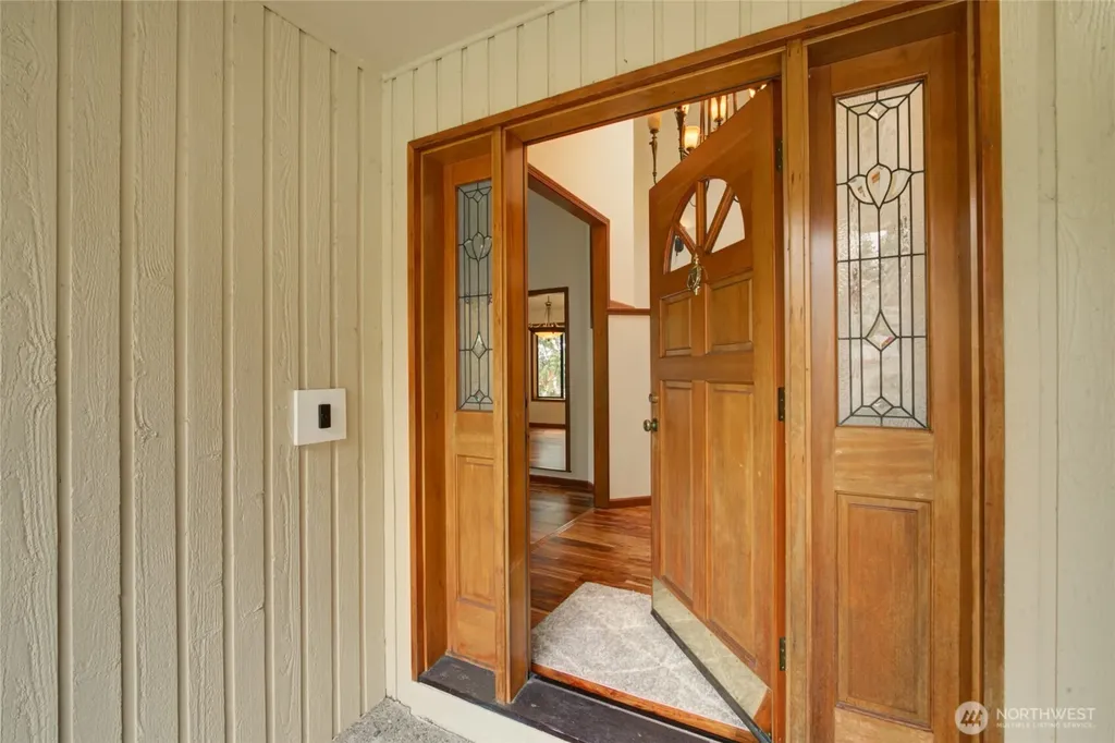 3620 169th Avenue NE Bellevue WA 98008