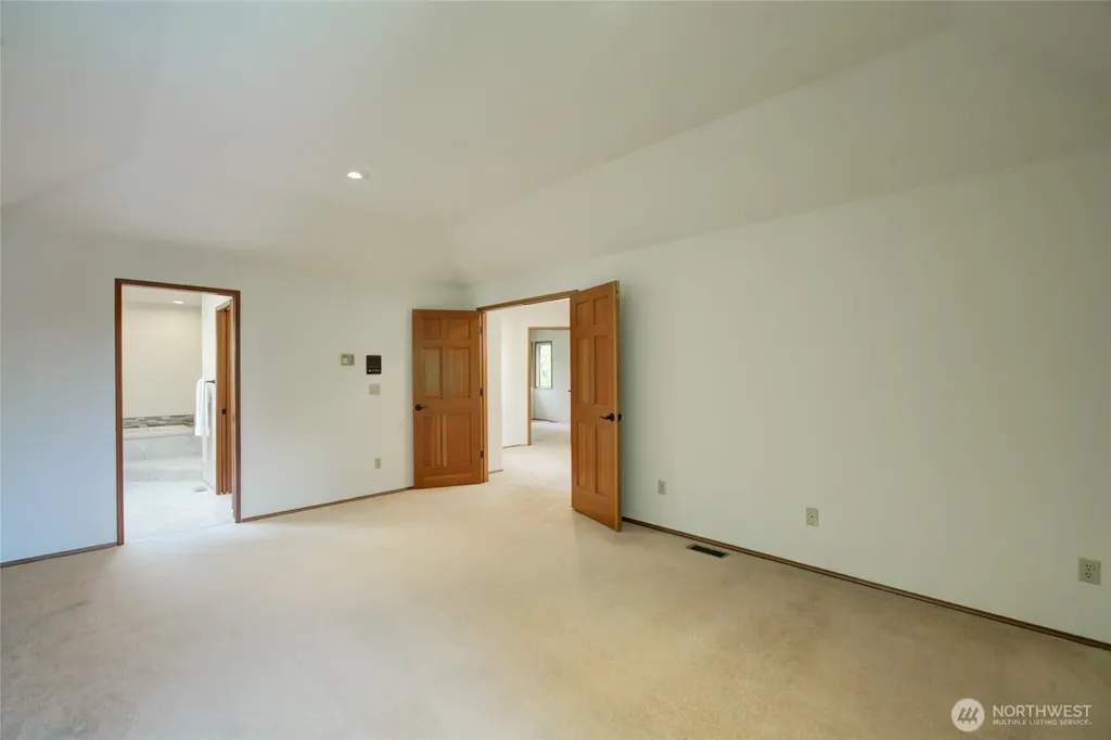 3620 169th Avenue NE Bellevue WA 98008