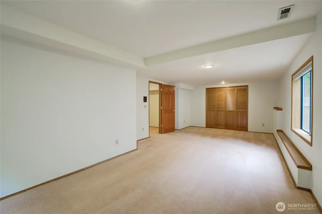 3620 169th Avenue NE Bellevue WA 98008