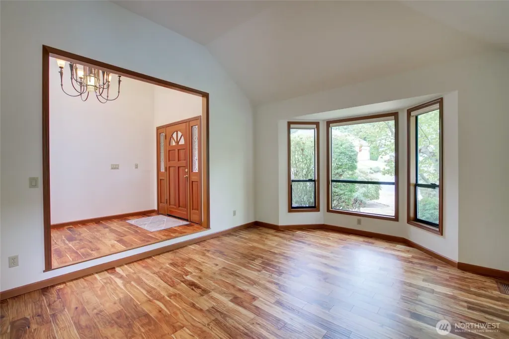3620 169th Avenue NE Bellevue WA 98008