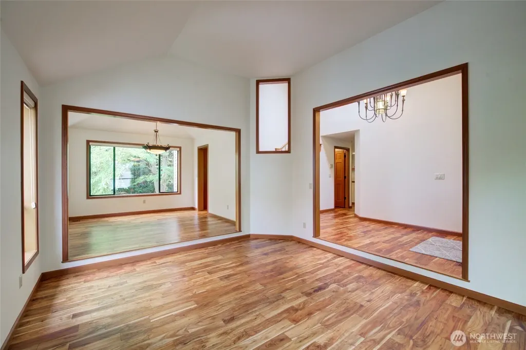 3620 169th Avenue NE Bellevue WA 98008
