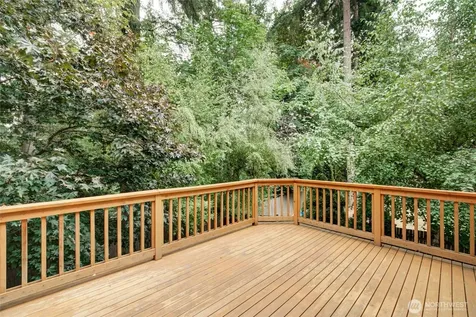 3620 169th Avenue NE Bellevue WA 98008