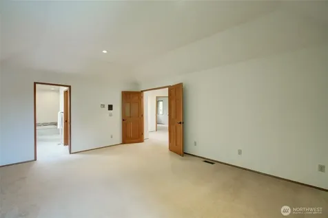 3620 169th Avenue NE Bellevue WA 98008