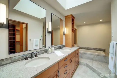 3620 169th Avenue NE Bellevue WA 98008
