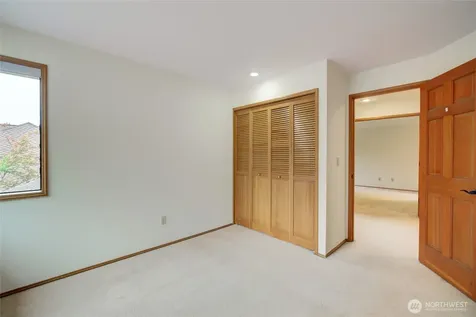 3620 169th Avenue NE Bellevue WA 98008