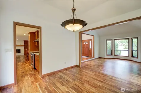 3620 169th Avenue NE Bellevue WA 98008