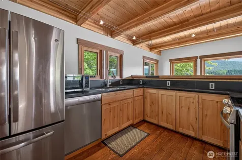 16120 Cedar Brae Road Leavenworth WA 98826