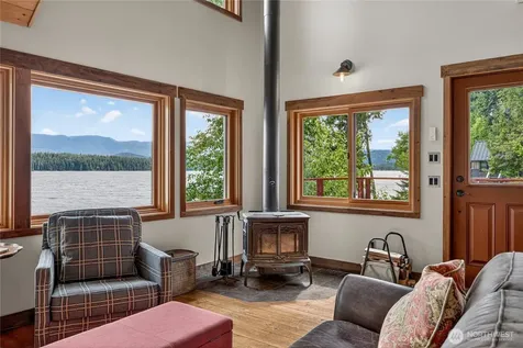 16120 Cedar Brae Road Leavenworth WA 98826