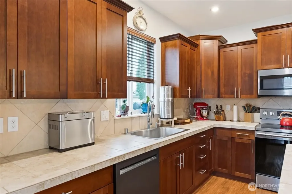 14477 100th Avenue SE Yelm WA 98597