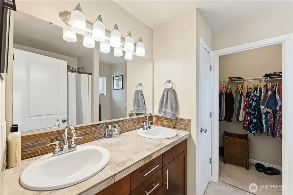 14477 100th Avenue SE Yelm WA 98597