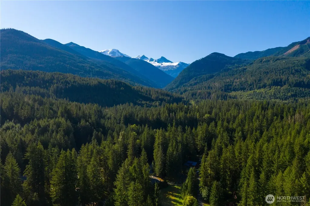 7138 Rainier Way Glacier WA 98244