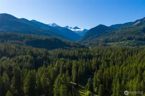 7138 Rainier Way Glacier WA 98244