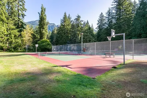 7138 Rainier Way Glacier WA 98244