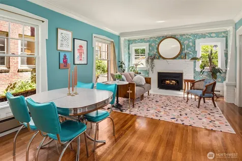 214 13th Avenue E Seattle WA 98102