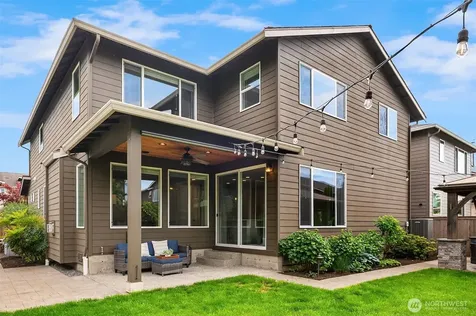 324 Zemp Way NE North Bend WA 98045