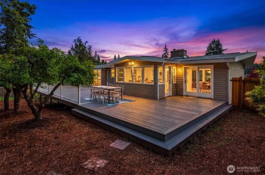 18025 70th Place W Edmonds WA 98026