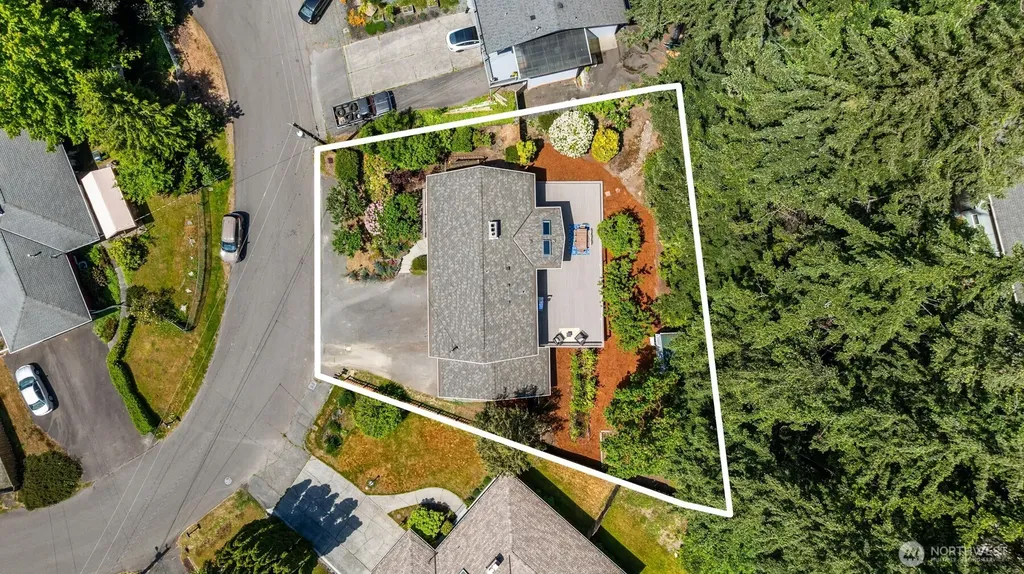 18025 70th Place W Edmonds WA 98026