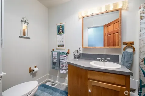 754 Livingston Bay Shore Drive Camano Island WA 98282