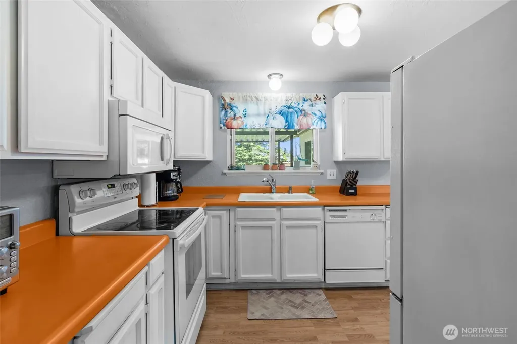 1005 20th Street SE Auburn WA 98002