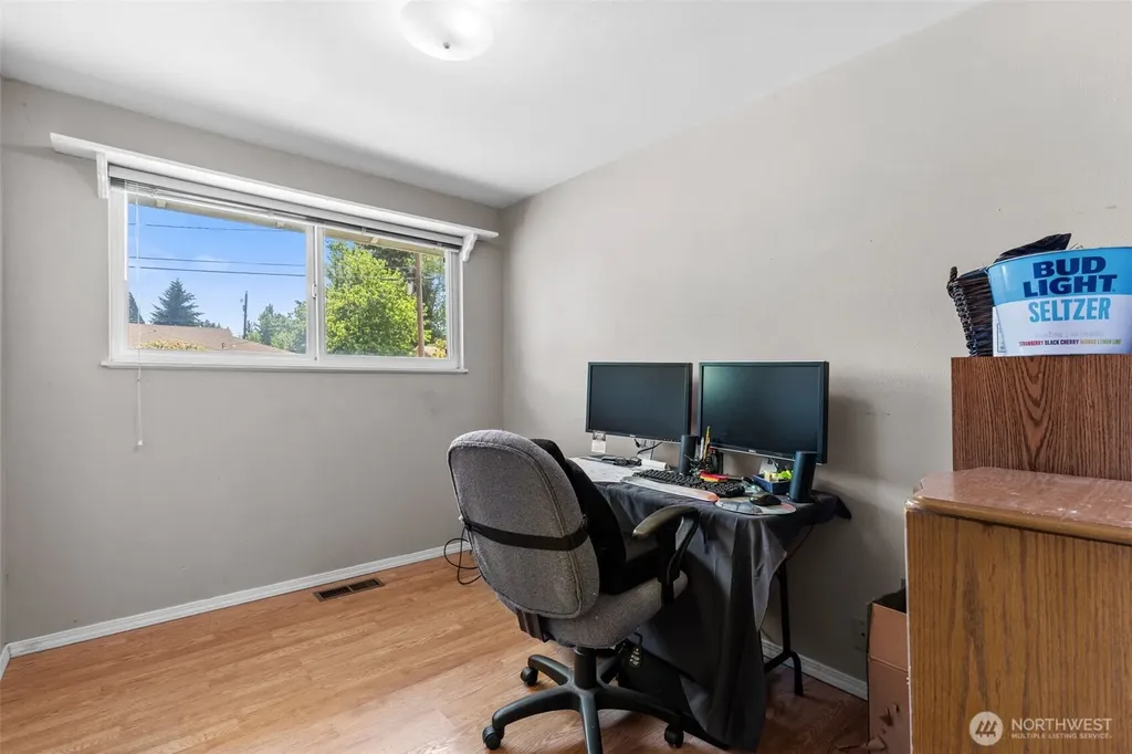 1005 20th Street SE Auburn WA 98002