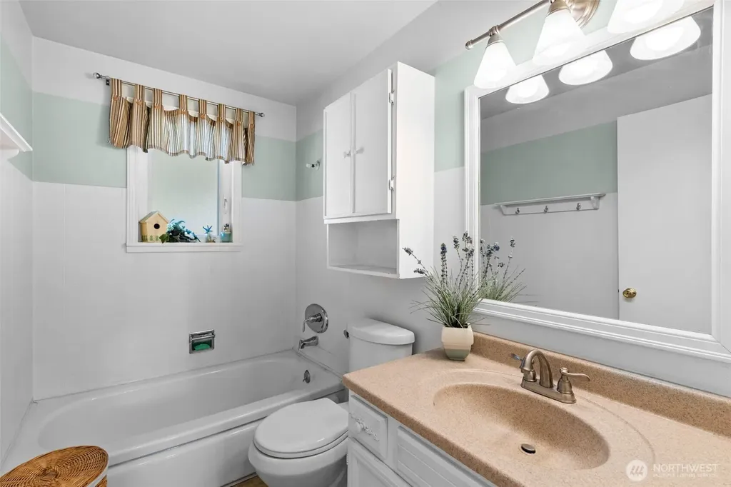 1005 20th Street SE Auburn WA 98002