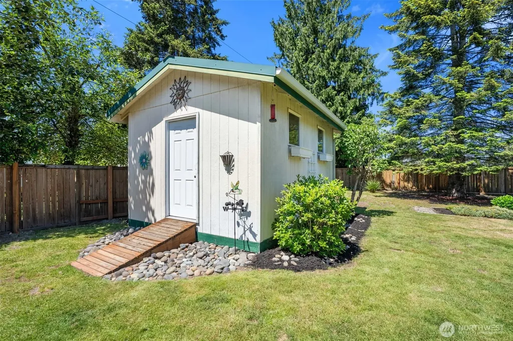 1005 20th Street SE Auburn WA 98002