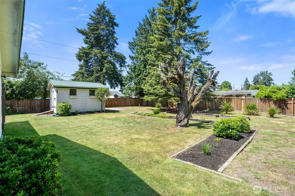1005 20th Street SE Auburn WA 98002