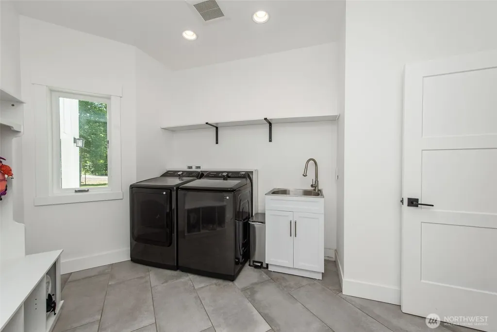 2154 Doe Run Road Sequim WA 98382