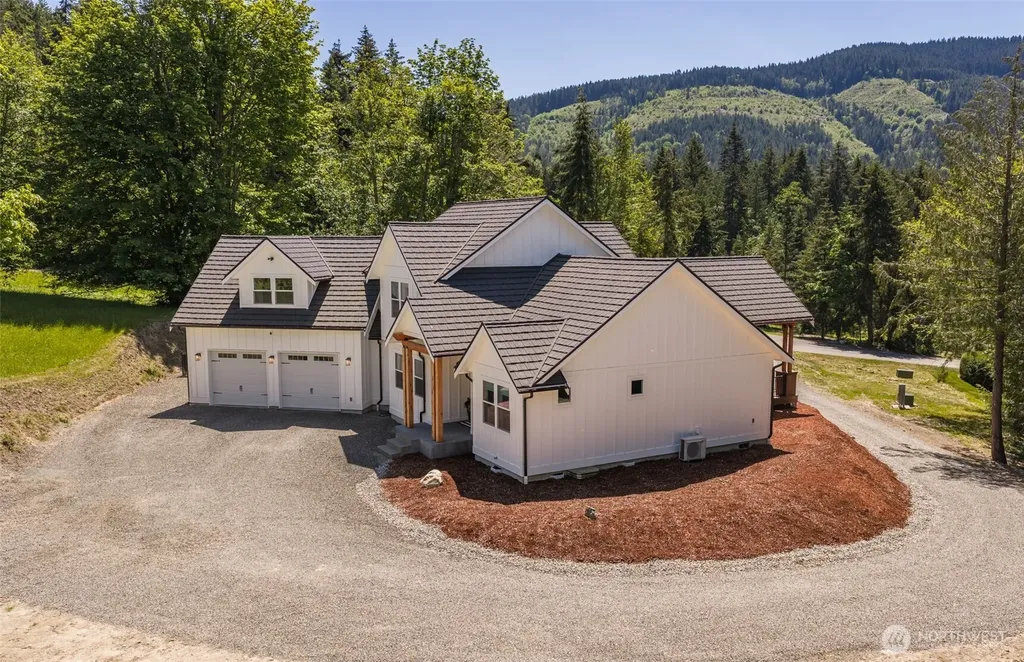 2154 Doe Run Road Sequim WA 98382