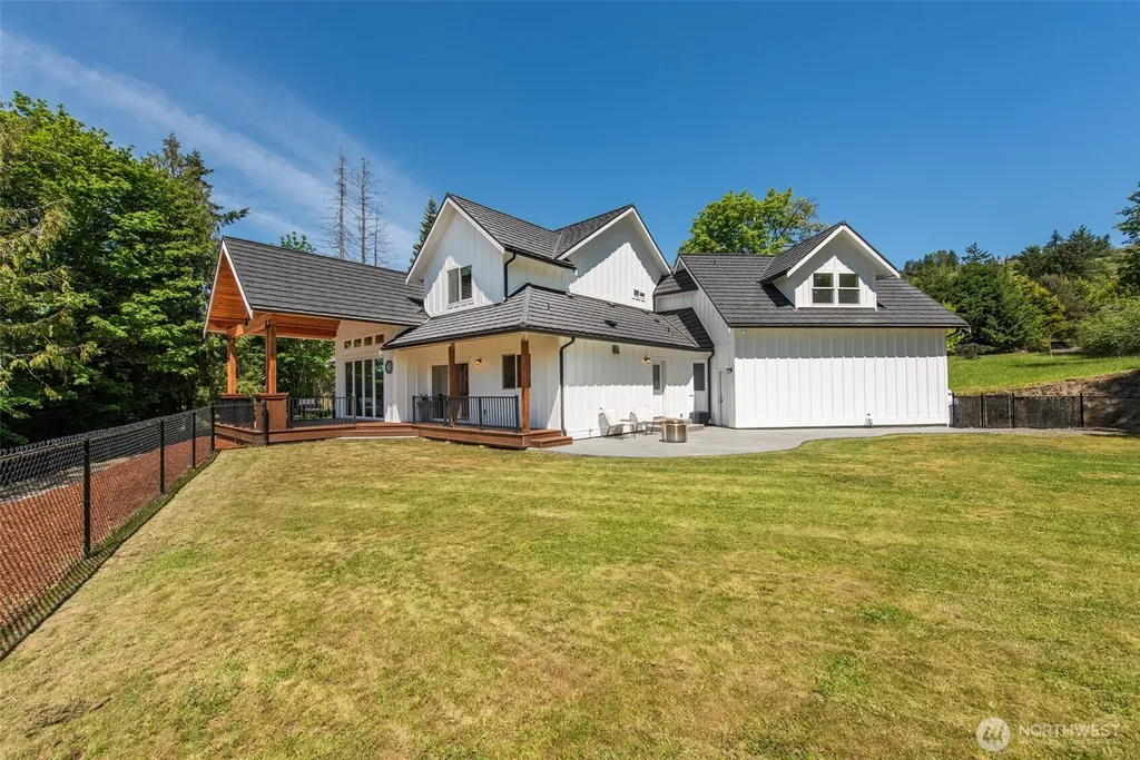 2154 Doe Run Road Sequim WA 98382