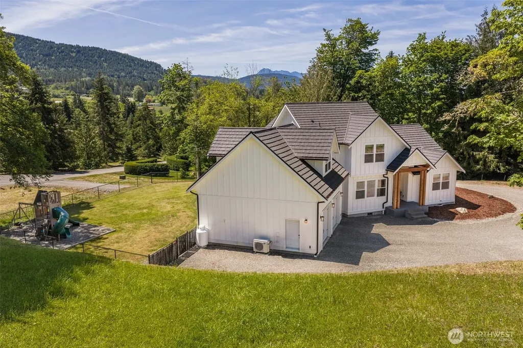 2154 Doe Run Road Sequim WA 98382