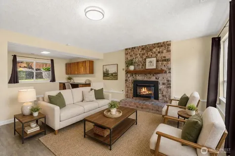 14515 SE 274th Street Kent WA 98042