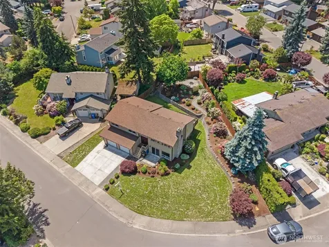 14515 SE 274th Street Kent WA 98042
