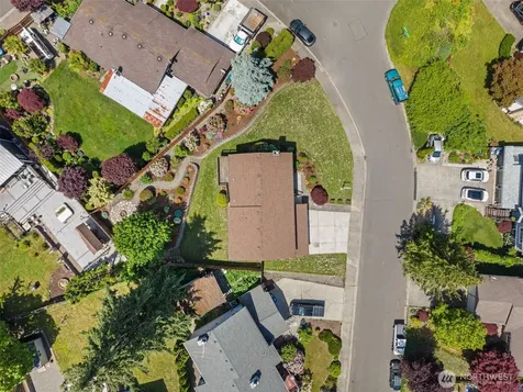 14515 SE 274th Street Kent WA 98042