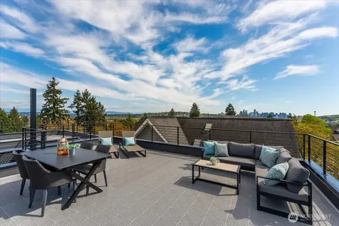 4122 Burke Avenue N Seattle WA 98103