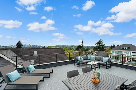 4122 Burke Avenue N Seattle WA 98103