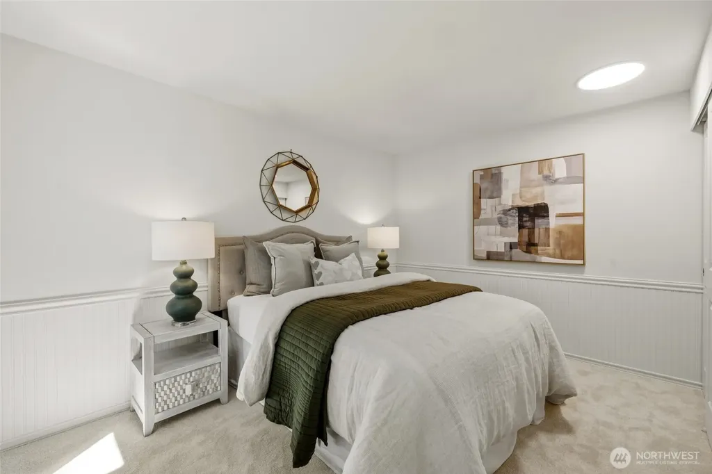 2735 233rd Place NE Sammamish WA 98074