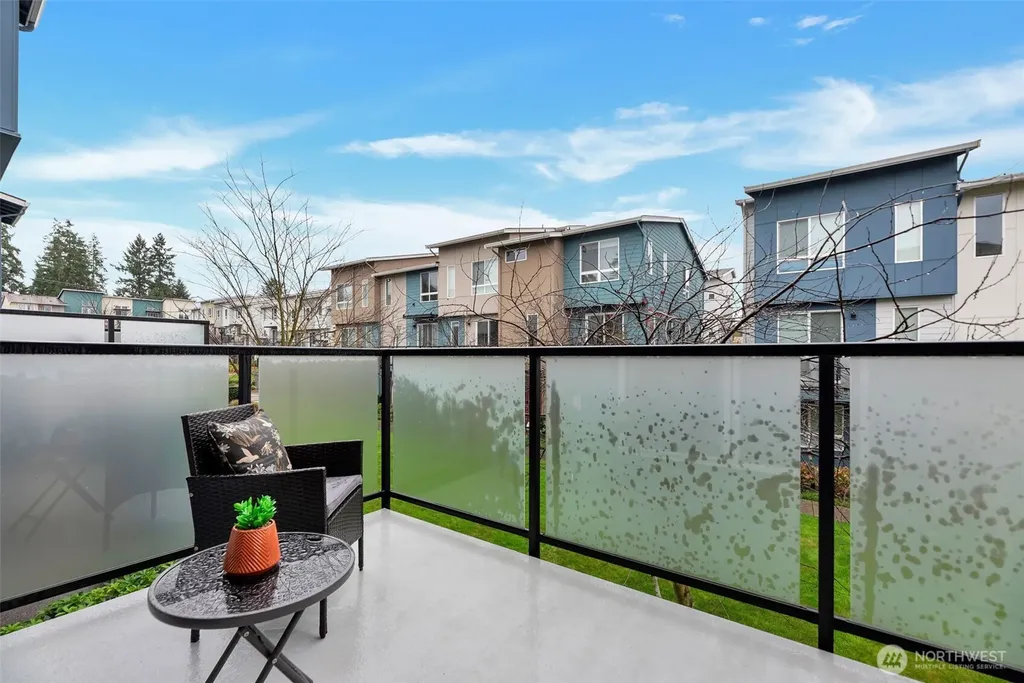 14671 36th Court NE Lake Forest Park WA 98155
