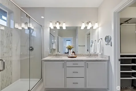 14671 36th Court NE Lake Forest Park WA 98155