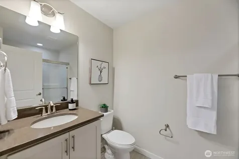 14671 36th Court NE Lake Forest Park WA 98155