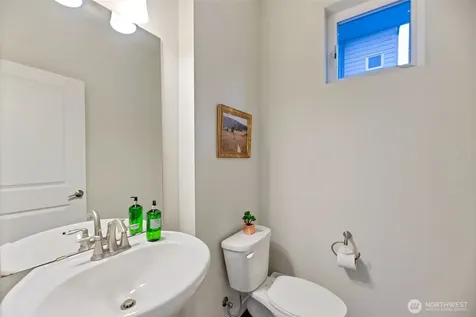 14671 36th Court NE Lake Forest Park WA 98155