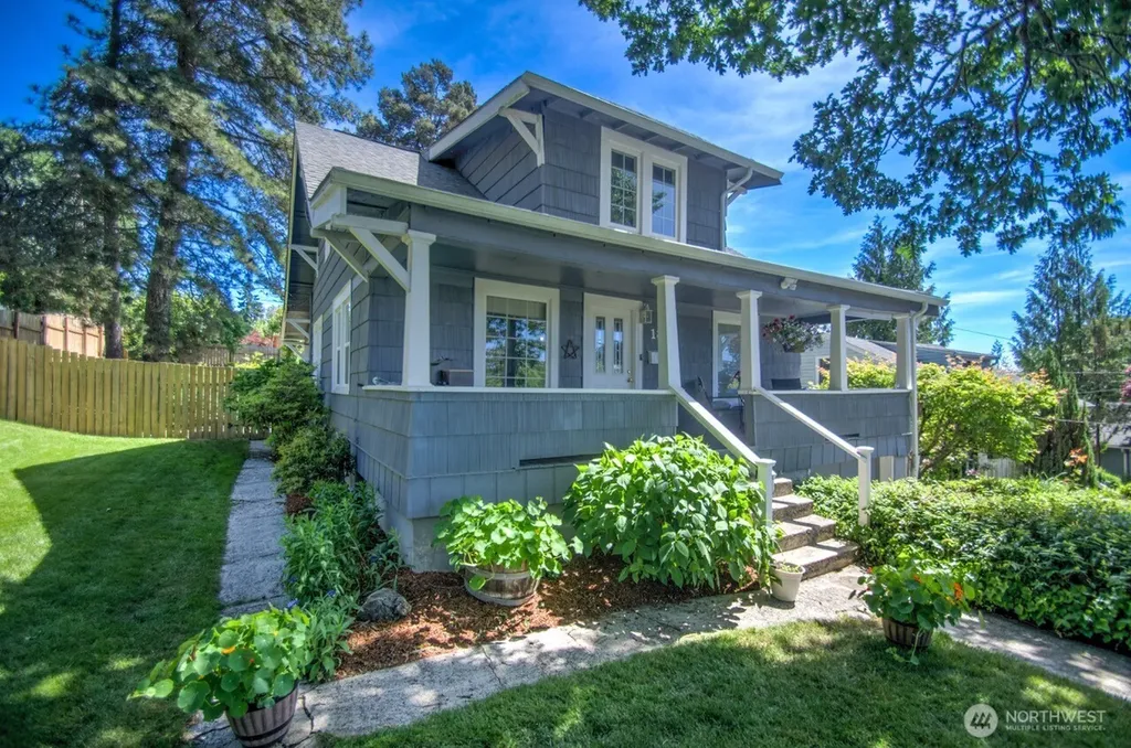 181 SE 9th Street Chehalis WA 98532