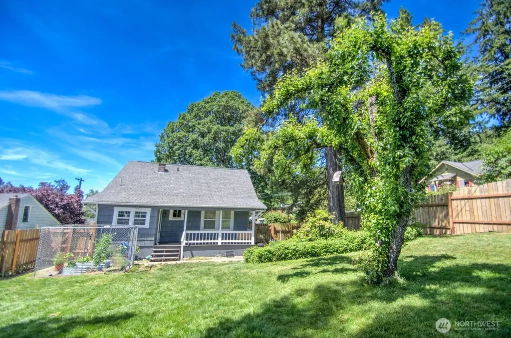 181 SE 9th Street Chehalis WA 98532