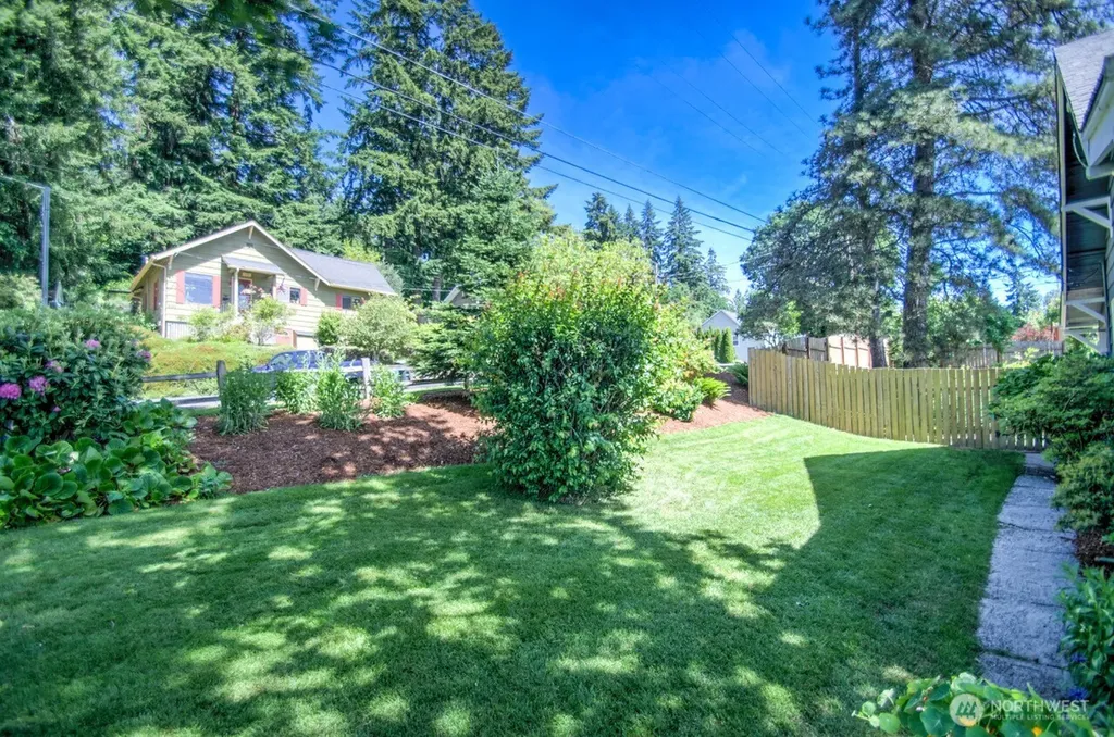 181 SE 9th Street Chehalis WA 98532