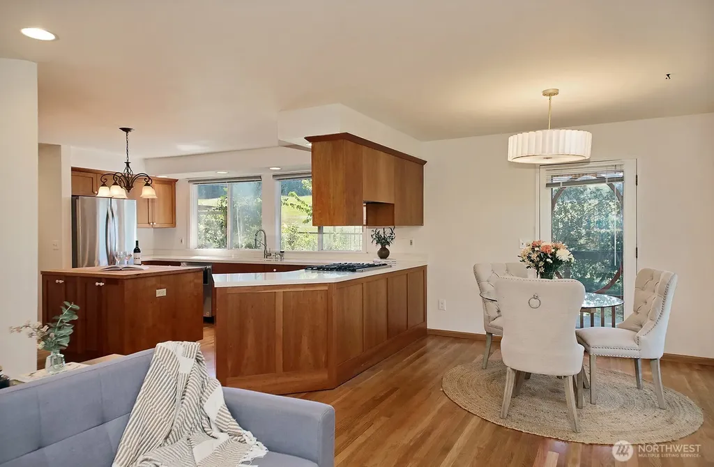 730 Gleason Lane Langley WA 98260